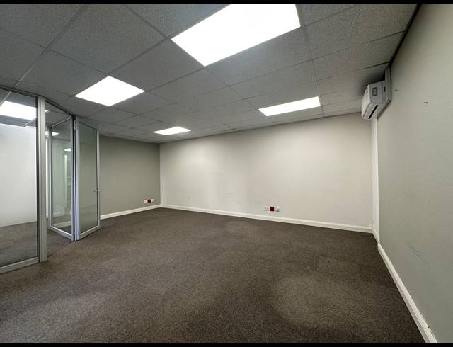 386M² OFFICE TO LET IN SANDTON CENTRAL